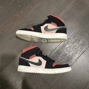 2021 Wmns Air Jordan 1 Mid ‘Canyon Rust’
